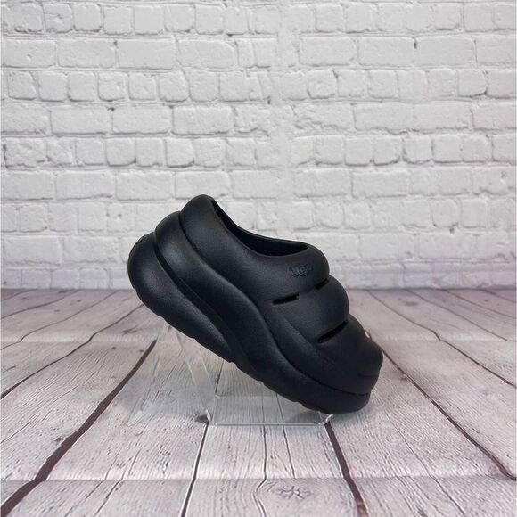 UGG Other - Ugg Sport Yeah Black Clogs Toddlers Size 11